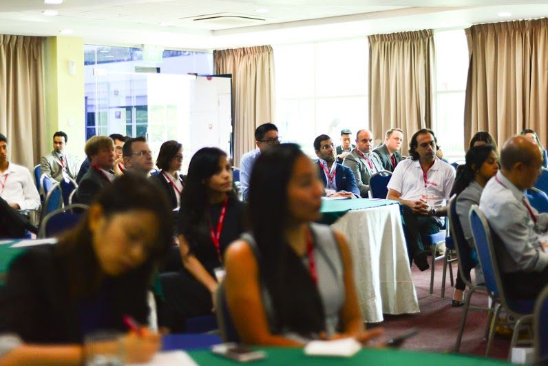 full-house-participants
