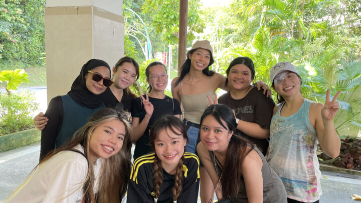 Team Impossible's Group Phototaking