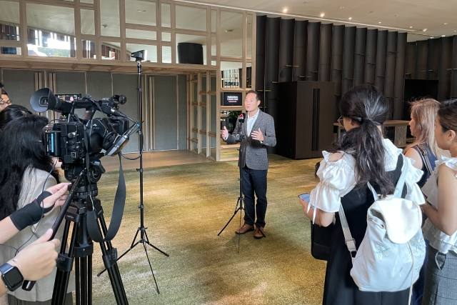 The event was held at the elegant PARKROYAL COLLECTION Marina Bay