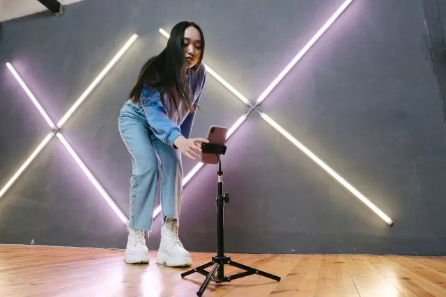Meet The Gen Z Influencers Shaping Singapore’s 2024 Trends!