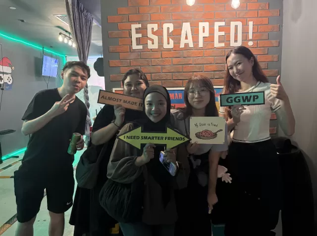 themed escape room challenge