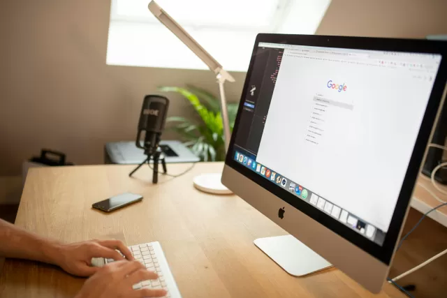 AI Overviews & SERP Shifts: Dealing With The Zero-Click Era