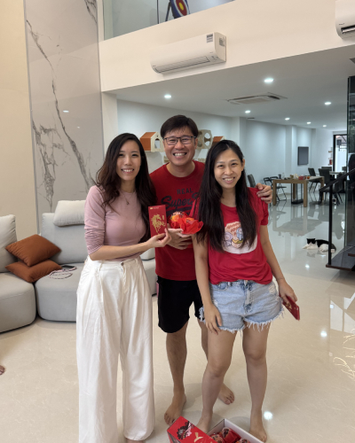 Lynn Receiving Ang Paos And Oranges From Alan And Serene